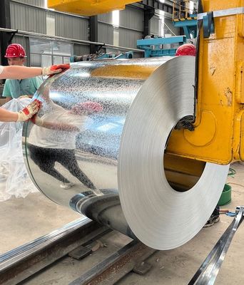 Z70 oleado 0,55 mm 1250 mm bobinas GI de acero galvanizado GB/T 2518-2008 DX52D+Z