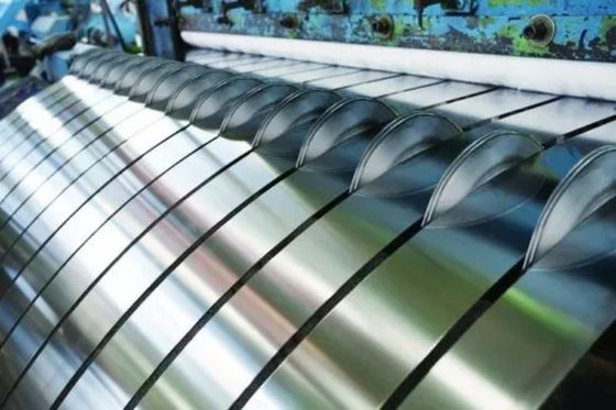 Z180 0,75 mm tiras galvanizadas de acero para el corte de bobinas de purlin