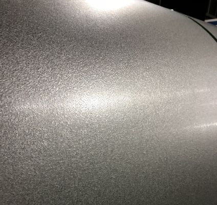 Spangle regular mínimo 0,47 × 1200 bobina de acero Galvalume 55% bobina de acero recubierta de aluminio y zinc para baldosas metálicas corrugadas
