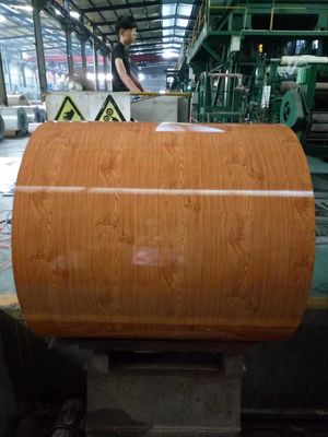 Revestimiento de paredes Decoración de interiores Bobinas de acero de grano de madera bobina de acero galvanizado pre-pintada Z180 PE 15 años de garantía