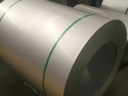 Construcción 0.50mm*1200mm Galvalume bobinas de acero AZ150 55% bobinas de Alucinc Anti Impresión Finger Paquete estándar de exportación